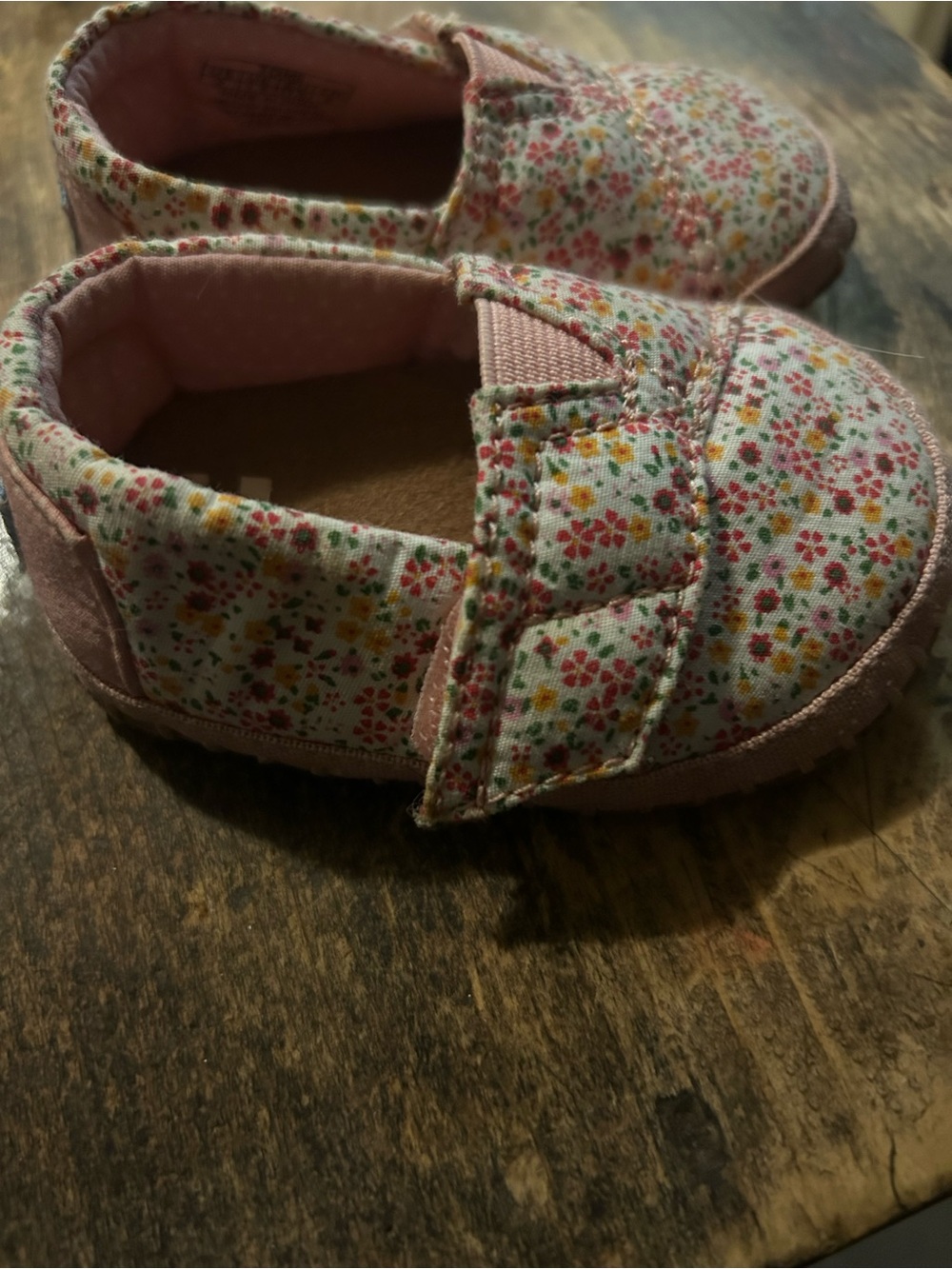 TOMS Crib Alpargata Pink Canvas Floral Slip-On Hook & Loop Baby Shoes US 2